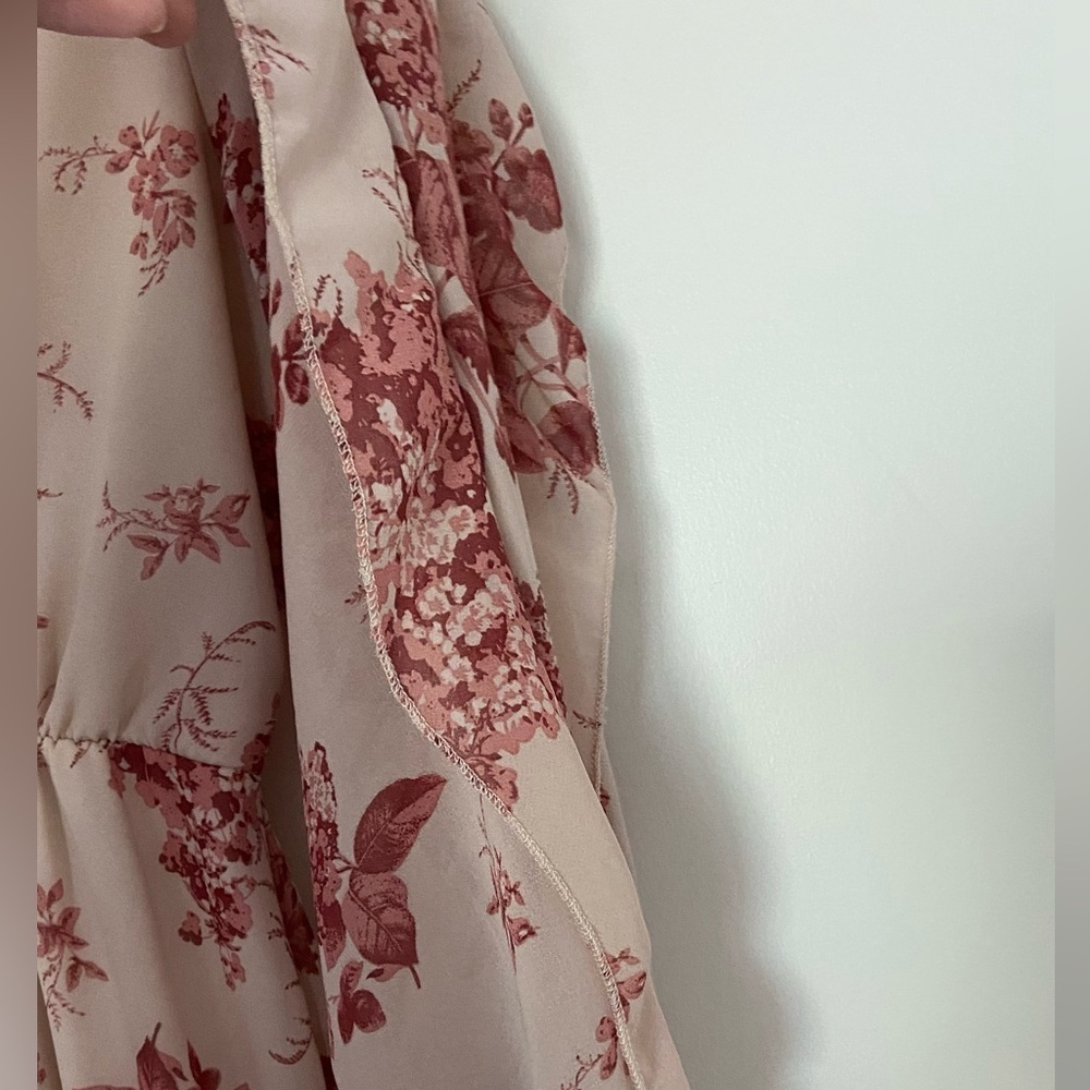💕2 FOR $10 ☀️💕 Floral pattern ruffled pink and beige dress - Picture 13 of 14